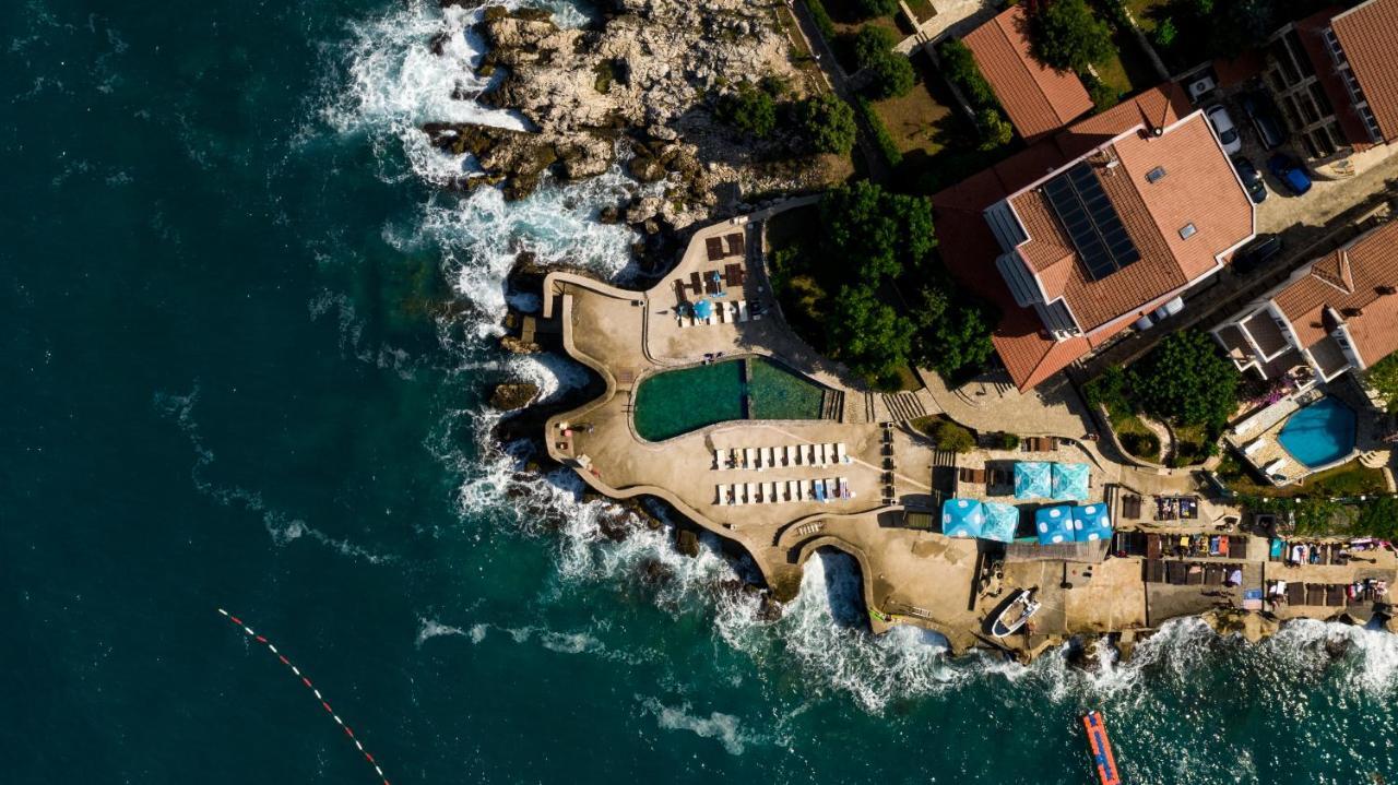 Hotel R Utjeha Ngoại thất bức ảnh